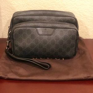 Authentic!! Gucci leather men’s black business bag
